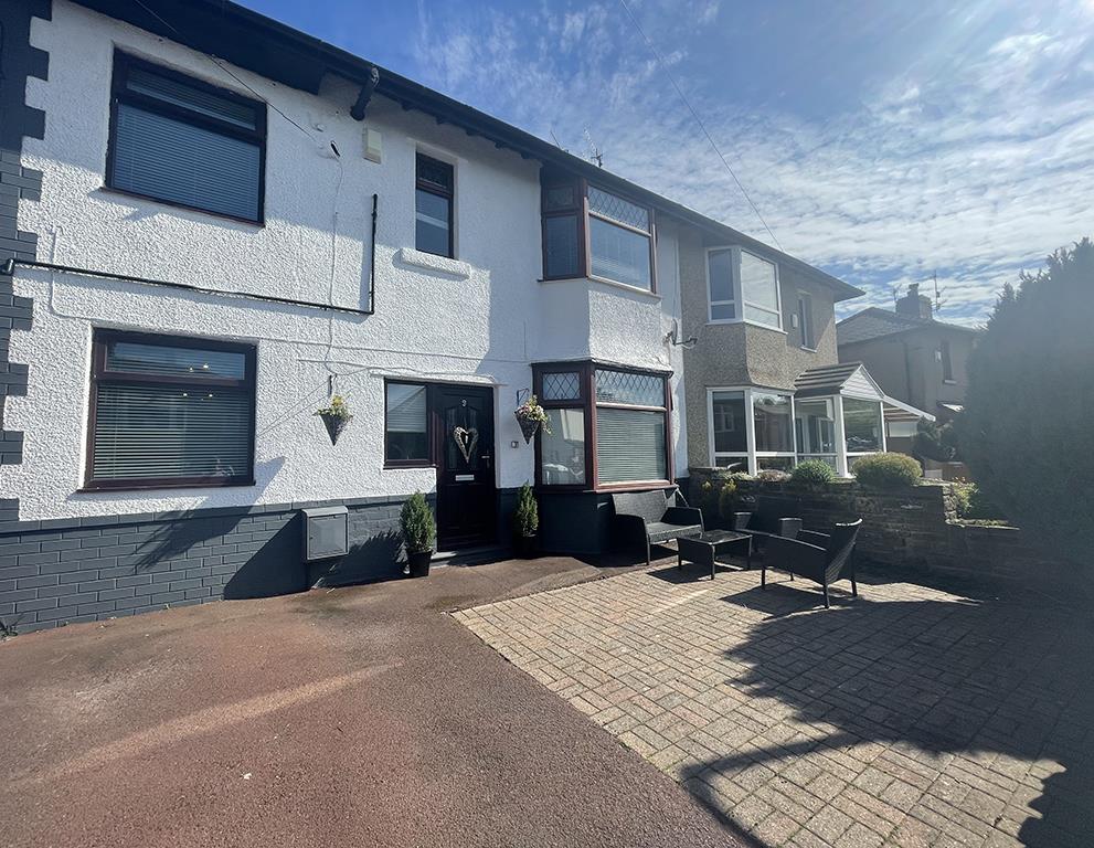 3 bedroom semi-detached house For Sale in Foulridge - Main Image